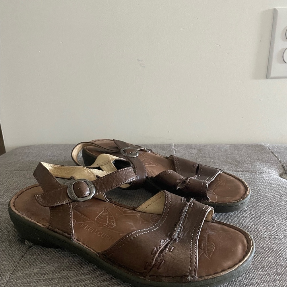 Keen Leather Sandals Stitching Camping Hiking Outdoor Comfort - Picture 2 of 7